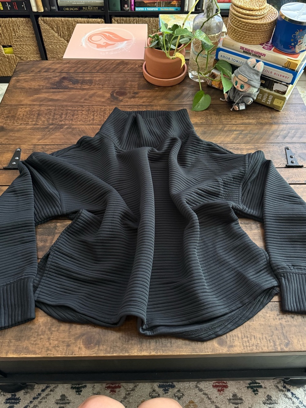 Sz Med Danskin Black Ribbed Crop Top Oversized Sweater with Ridge Cowl Neck